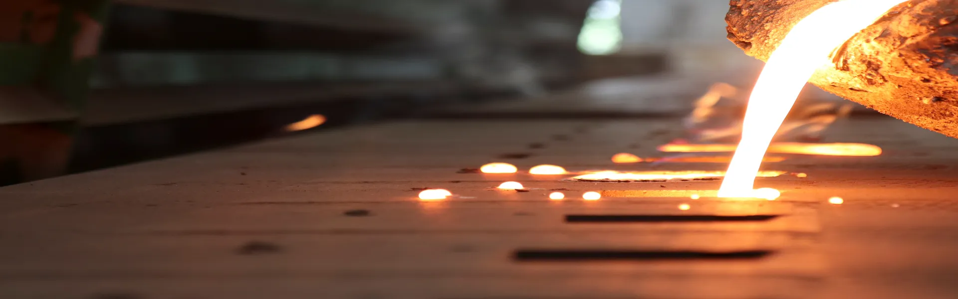 Smältning och gjutning.